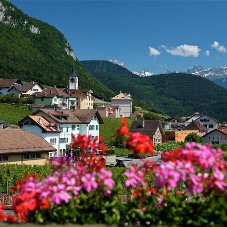 Auberge Communale De La Couronne Yvorne Екстер'єр фото